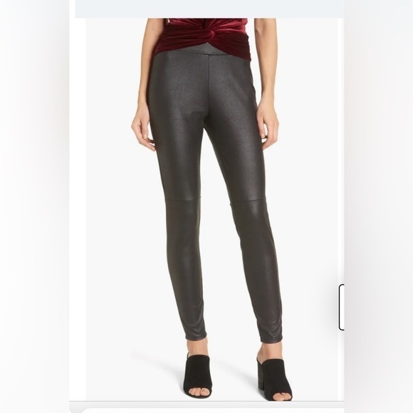 Trouve Pants - Trouvé Black Faux MidRise Lightly Texture Moto Inspo Leather Leggings 80s Punk M